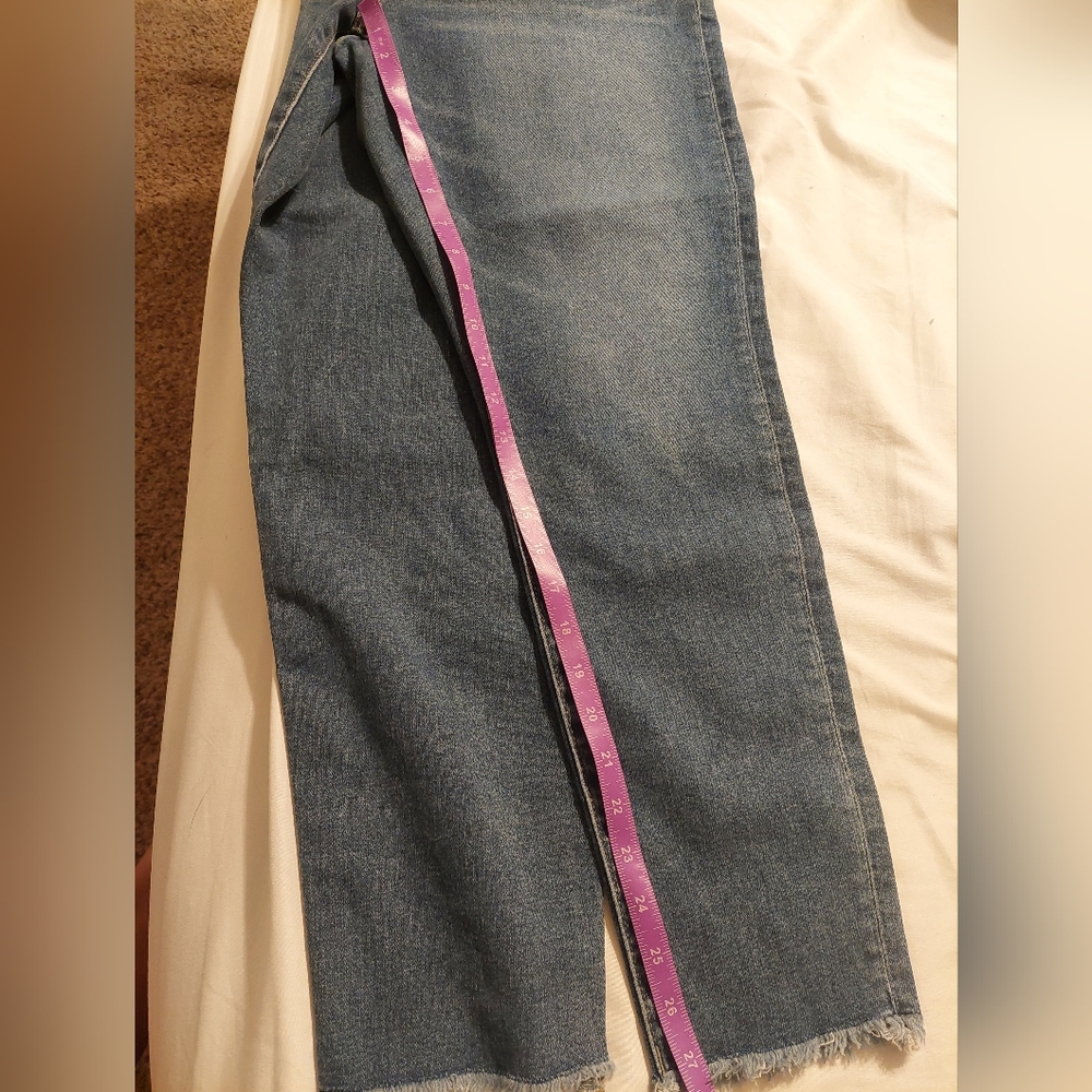 Loft Jeans - Picture 3 of 6